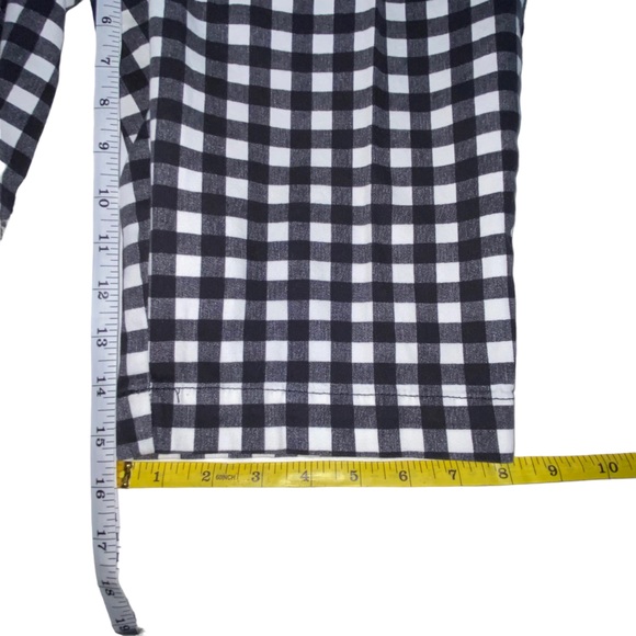 St John’s Bay (37x16) Black Plaid Checkered Stretch Capri Capris - Women’s 18P - Picture 5 of 12